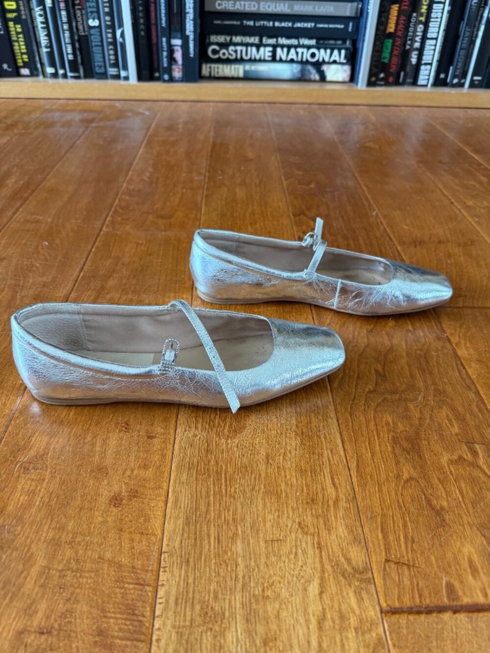Dolce Vita REYES Silver Leather Square Toe Ballet Flats | Size 8.5 - Picture 2 of 4